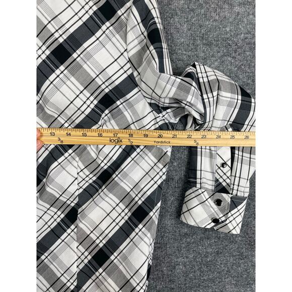 New York & Company Shirt Women’s XL Black/White Plaid Long Sleeve - Picture 11 of 13